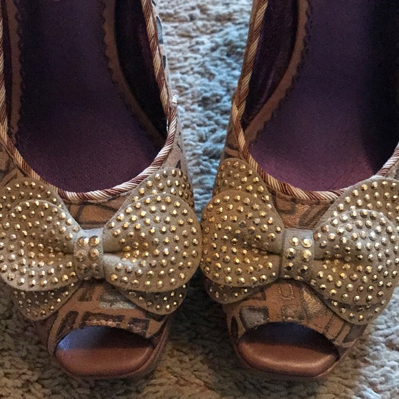 Poetic license peep toe heels - Picture 3 of 5